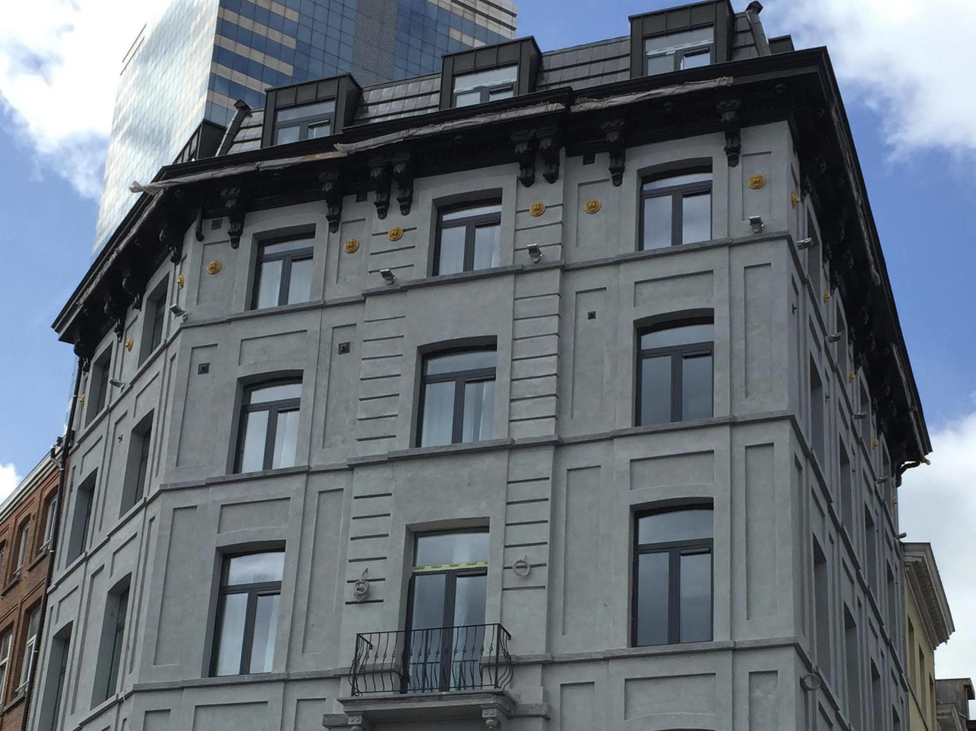 Nekotel Concept Art Hotel Saint-Gilles Exterior photo